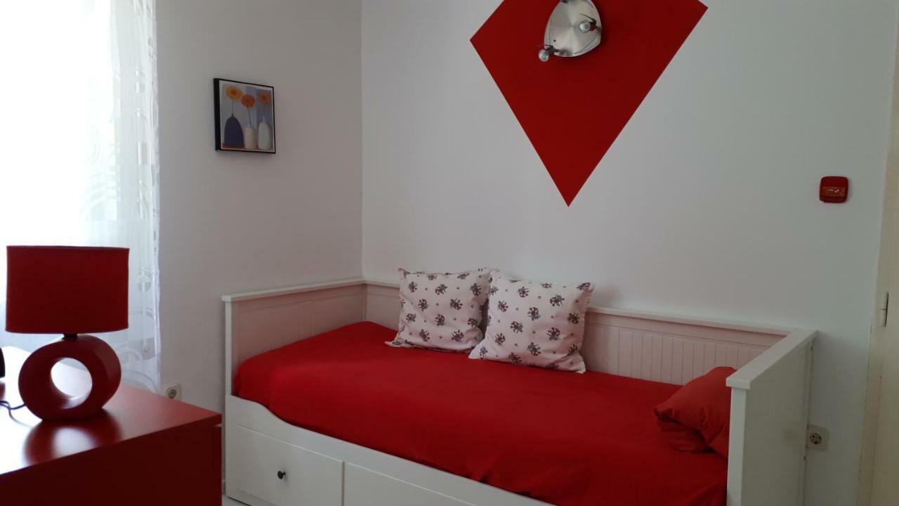 Apartmani Matas Petrčane Zewnętrze zdjęcie