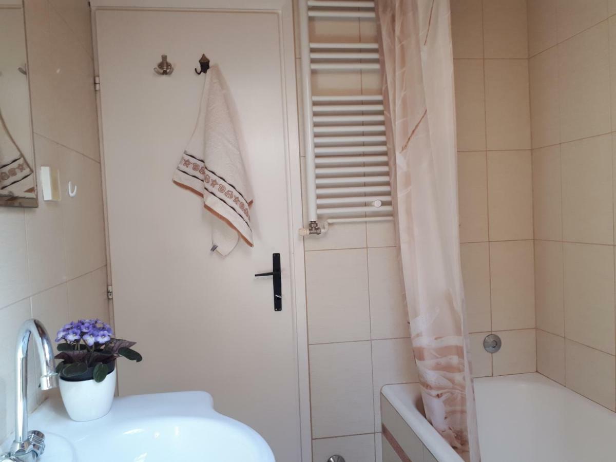 Apartmani Matas Petrčane Zewnętrze zdjęcie